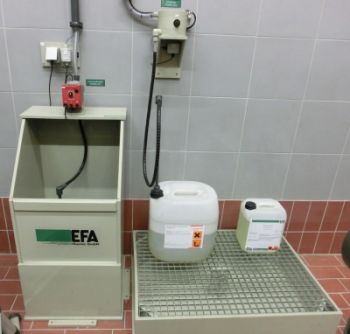 EFA-Dosierstation mit Auffangwanne